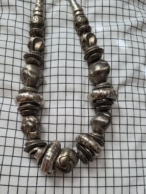 Vintage You & I Antique-Style Chunky Bold Silver Bead Necklace Statement Piece